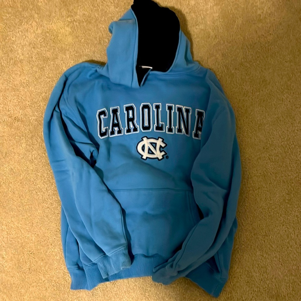 Boys Carolina hoodie size medium (12-14)
